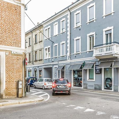 La Perla Rooms Саронно Экстерьер фото