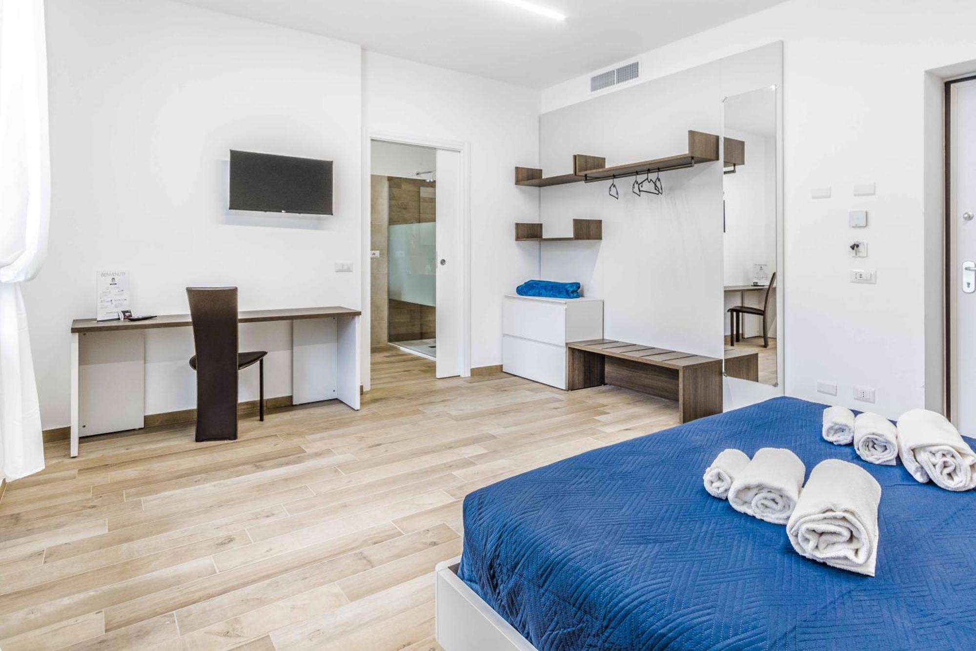 La Perla Rooms Саронно Экстерьер фото